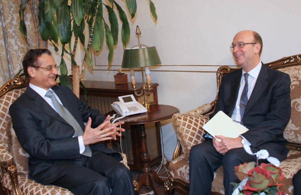 SCL Derek Plumbly First Meeting with Foreign Minister Adnan Mansour (08 02 12)- Photo DalatiandNohra