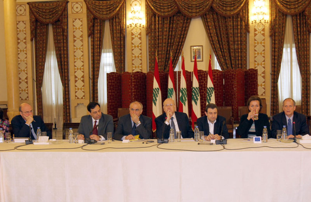 SCL Plumbly Attends Lebanese Government Donor Meeting for Syrian Refugees (17 12 12)-Photo dalatinohra